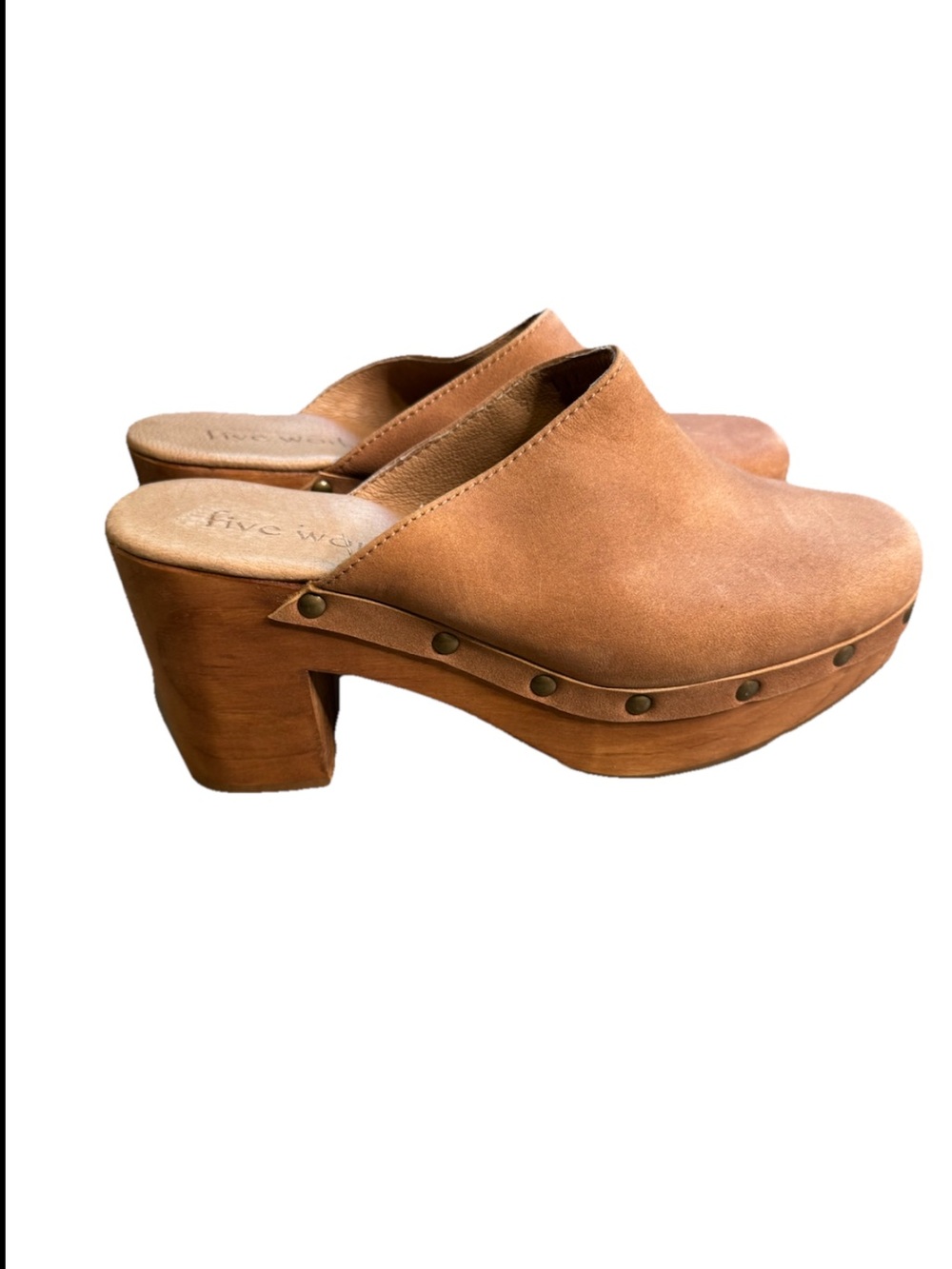 FIVE WORLDS Anthropologie Cordani Brown Leather Studded Clogs Slip On Size 9 S3